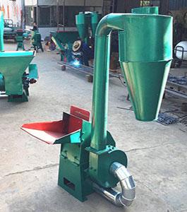 Hammer mill for biomass